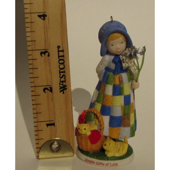 Holly Hobbie Simple Gifts of Love 2003 vintage ornament kitty cat in basket - Picture 9 of 9